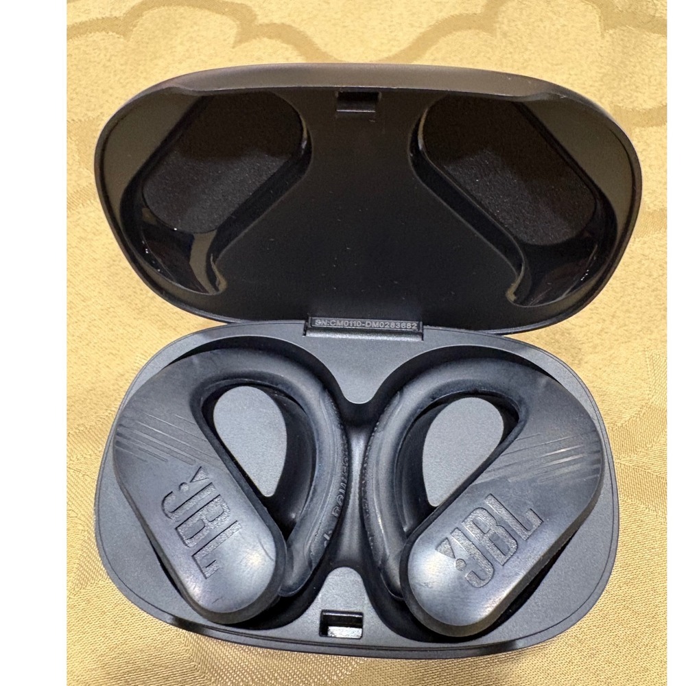 JBL Endurance Peak II True Wireless Sport Earbuds Black IPX7 Waterproof